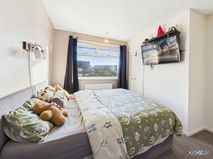 Photo 15- click for photo gallery